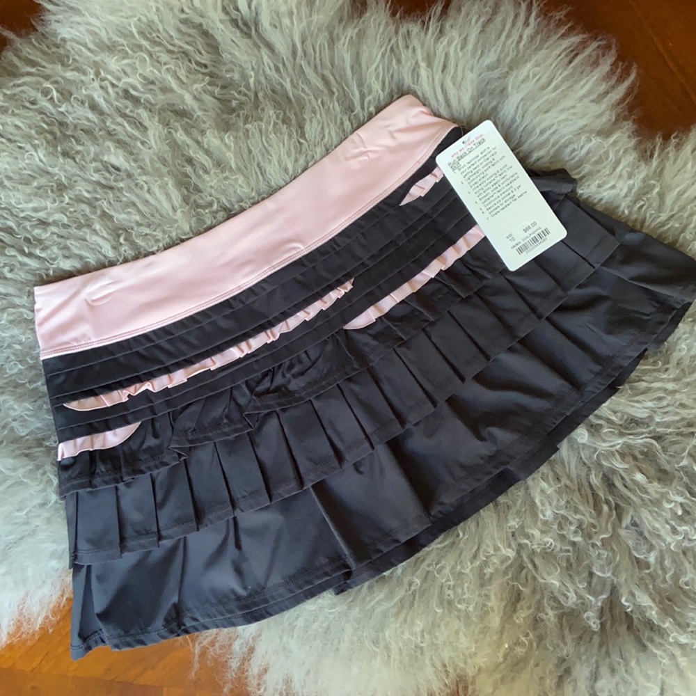 NWT Lululemon Run Back On Track Skirt Skort 10